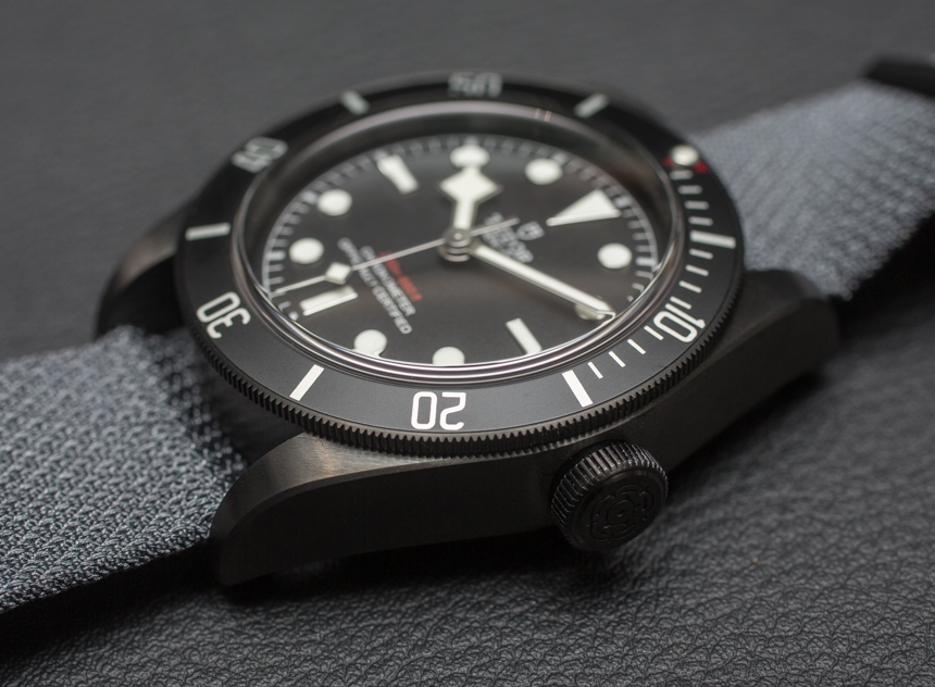 Tudor Heritage Black Bay Dark Replica Watch Hands-On Hands-On 