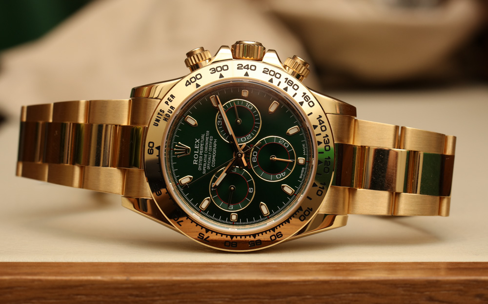 Rolex Cosmograph Daytona 116508 Green Dial 18k Yellow Gold Replica Watch Hands-On Hands-On 