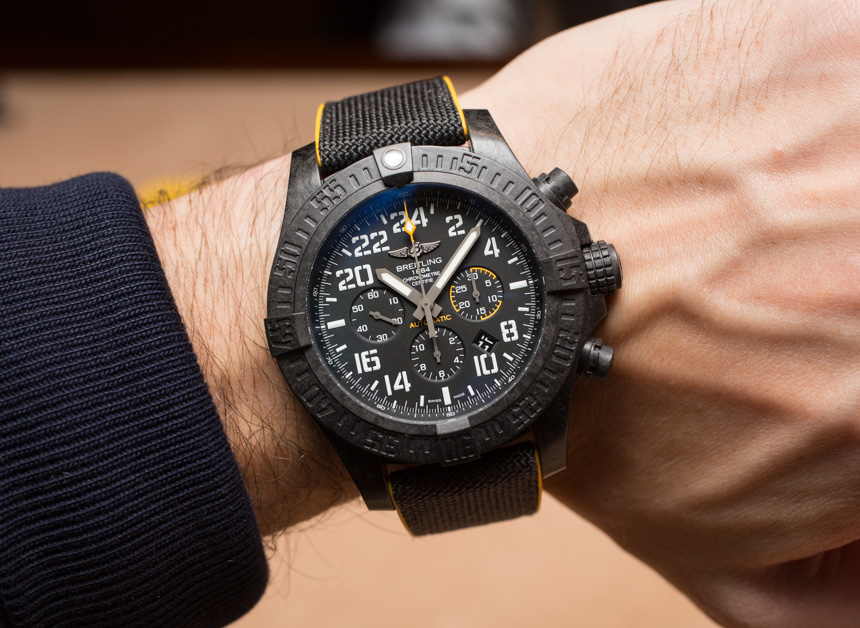 Breitling Avenger Hurricane Replica Watch Hands-On Hands-On 