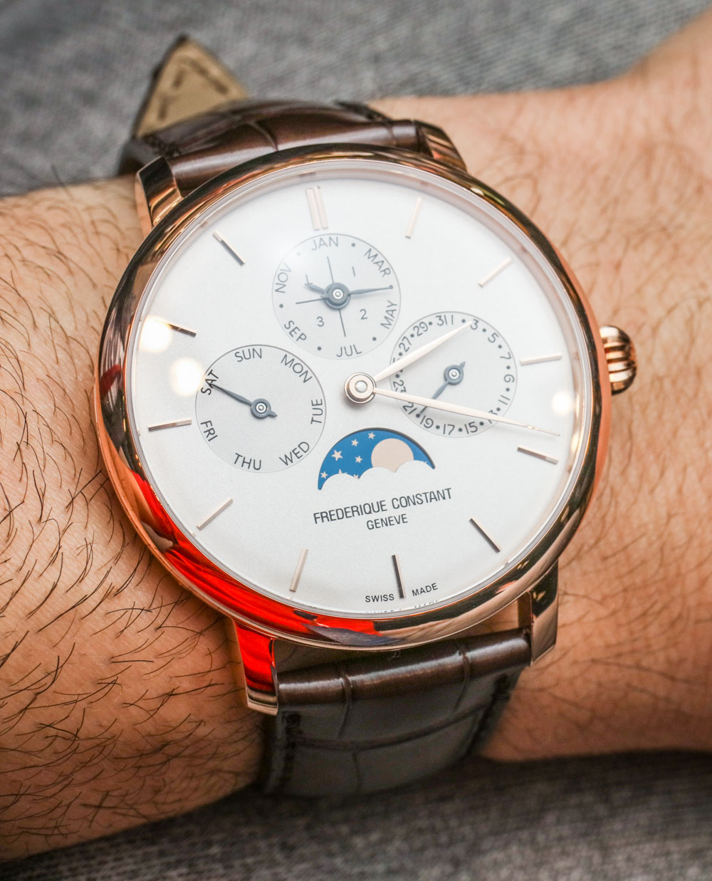 Frédérique Constant Slimline Perpetual Calendar Manufacture Replica Watch Hands-On Hands-On 