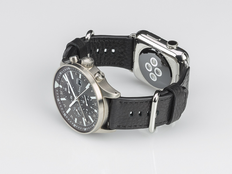 Sinn Dual Strap System Allows Apple Replica Watch & Sinn Replica Watch On The Same Wrist Luxury Items 