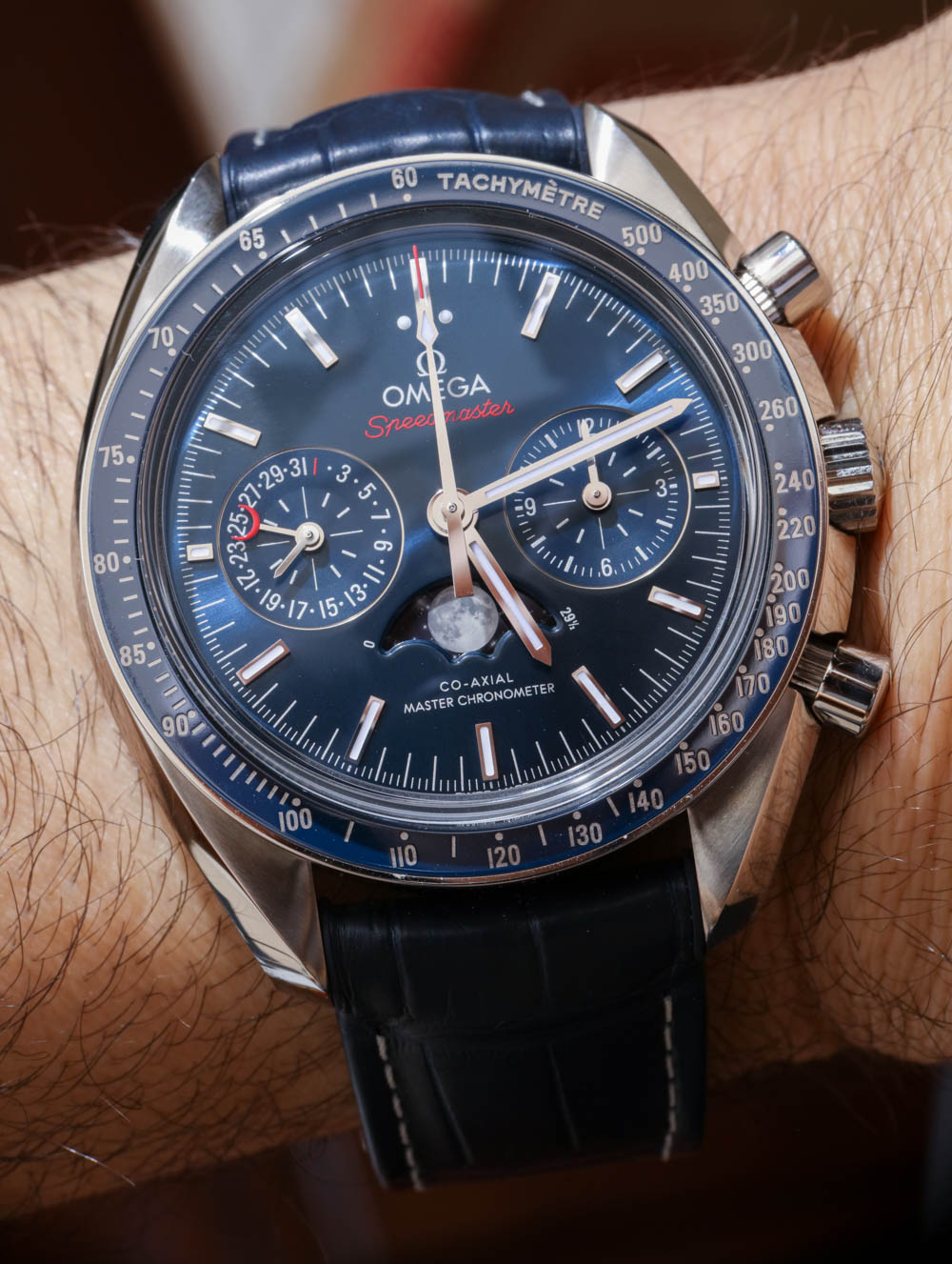 Omega Speedmaster Moonwatch Co-Axial Master Chronometer Moonphase Chronograph Replica Watch Review Wrist Time Reviews 